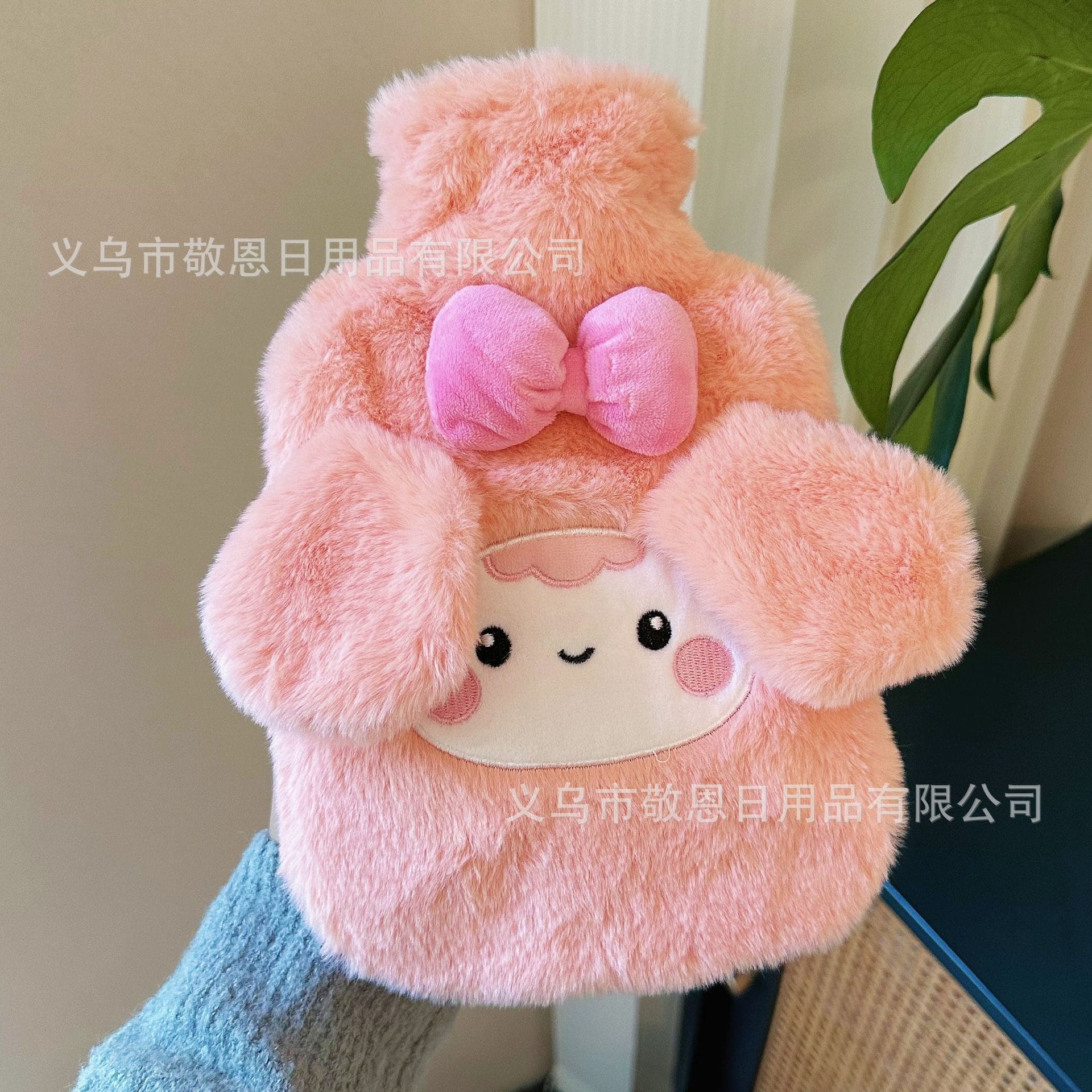 کیسه آب گرم بنکس مدل T5577 طرح عروسکی ظرفیت 1 لیتر